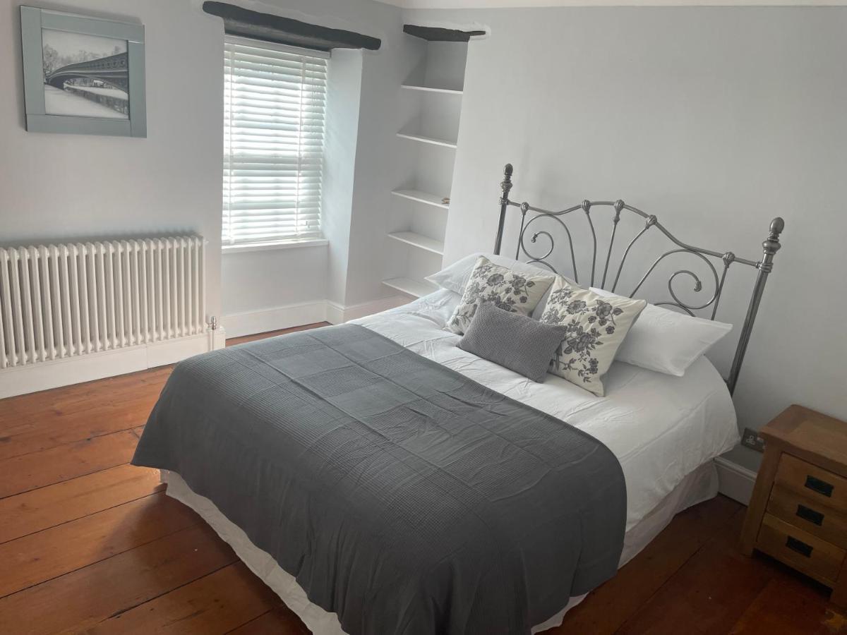 Villa 17 Eastgate à Cowbridge Extérieur photo